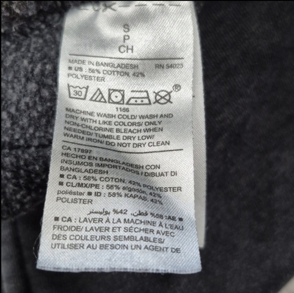 Old Navy 9" Fleece Sweat Shorts, Small Gray Athletic - Picture 5 of 5